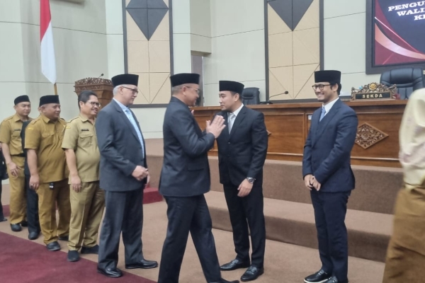 Melalui Rapat Paripurna, DPRD Cilegon Umumkan Robinsar - Fajar Sebagai Walikota dan Wakil Walikota