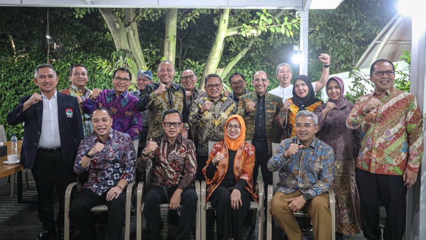 Susana pertemuan alumni pengurus APEKSI di Pendopo Kota Bandung. (Foto: Istimewa)