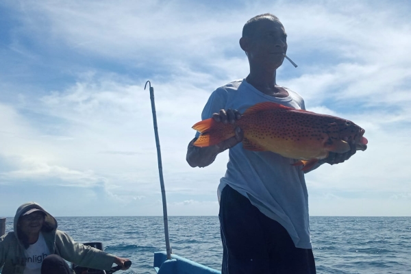 Nelayan Tolak PT Nusantara Inti Sejahtera Sedot Pasir Laut di Perairan Puloampel Serang
