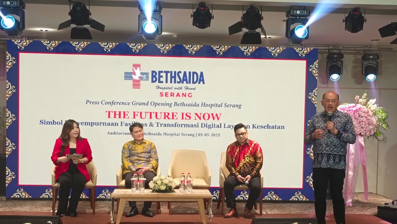Pihak Bethsaida Hospital Serang saat memberikan keterangan kepada wartawan. (Foto: Babebanten.com)