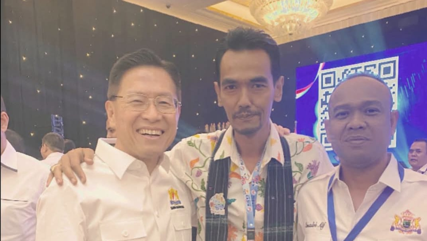 Wakil Ketua Umum I Kadin Kota Cilegon, Isbatullah Alibasja (tengah). (Foto: Istimewa)