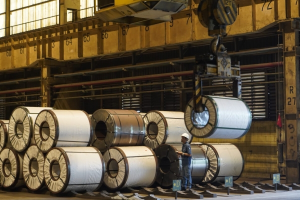 Hadapi Deindustrialisasi, PB HMI Desak Pemerintah Perkuat Industri Baja Nasional