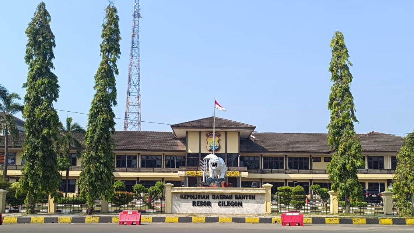 Gedung Mapolres Cilegon. (Foto:Arie/Babebanten.com)