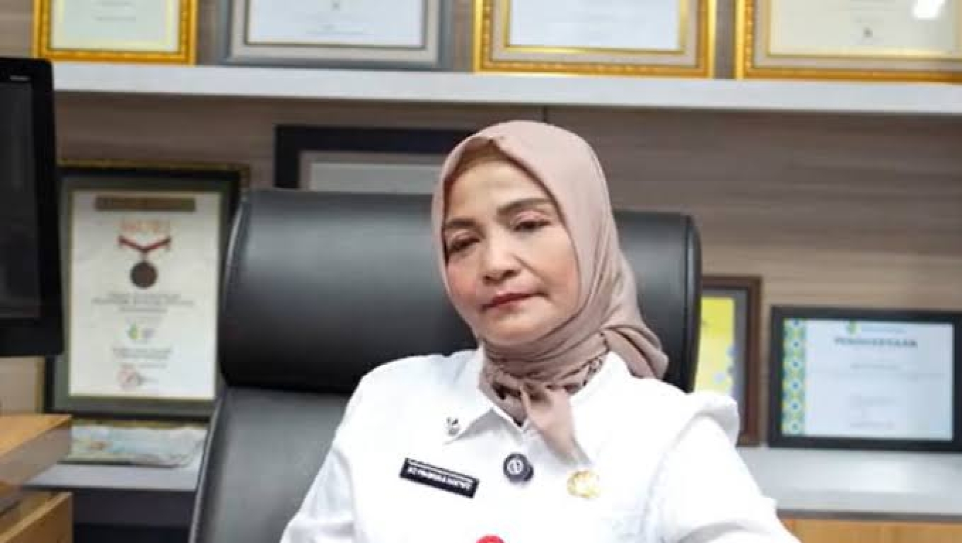 Kepala Dinas Kesehatan Provinsi Banten Ati Pramudji Hastuti (Foto: Istimewa)