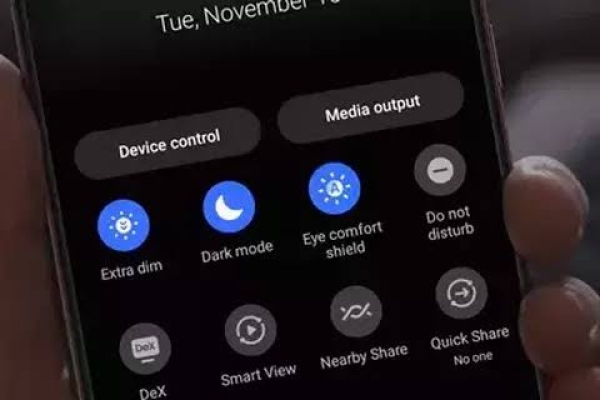 Setel Fitur Mode Gelap di HP Ternyata Ada Manfaatnya