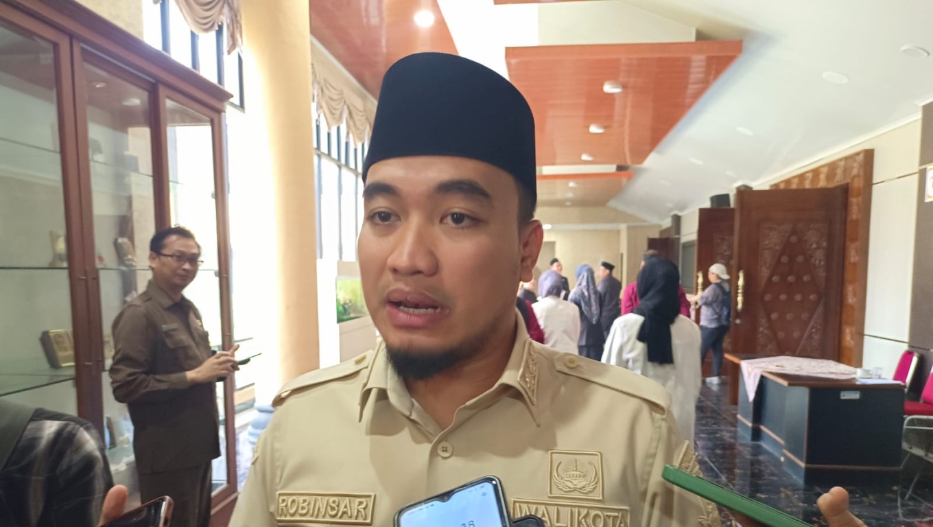 Walikota Cilegon Robinsar. (Dok; Babebanten.com)