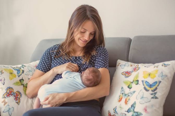 Tanda Bayi Cukup Asi yang Perlu Ibu Ketahui