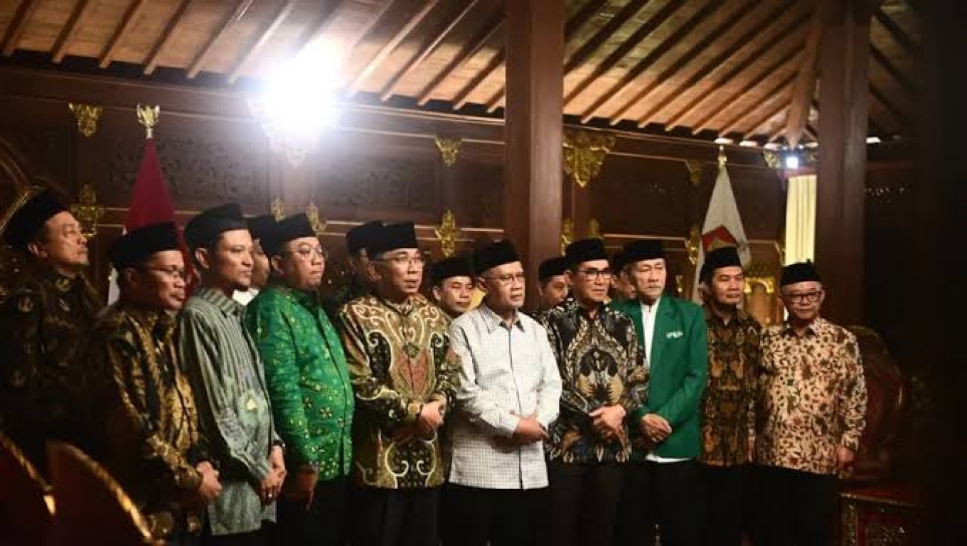 16 Ormas Islam di Hambalang usai bertemu Presiden Prabowo. (Dok: Kompas) 