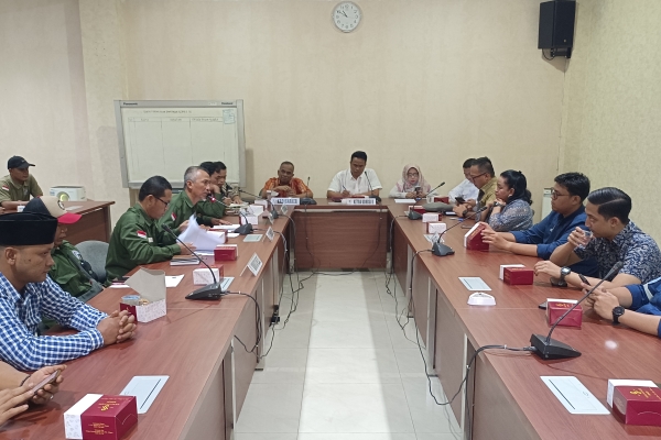 Depan Manajemen CAP, Komunitas Welder Curhat ke DPRD Cilegon Soal Mahalnya Biaya Sertifikasi 