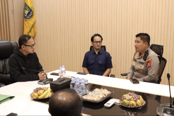 Kapolres Cilegon Paparkan Langkah Konkret Jaga Kamtibmas Kepada Wamendagri Arya Bima