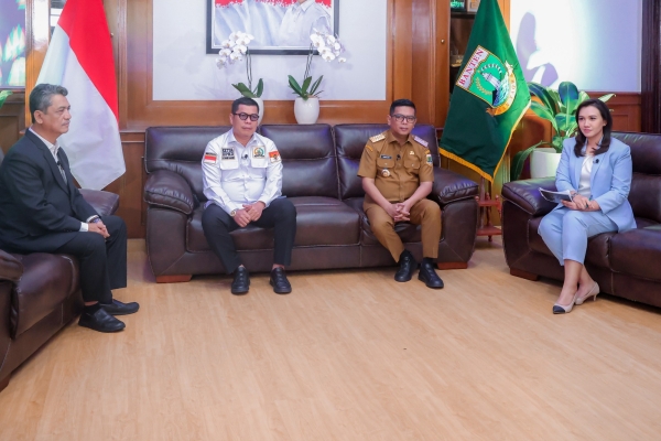 Gubernur Banten Tegaskan Bahwa Program Sekolah Gratis Jalan Keluar dari Kemiskinan
