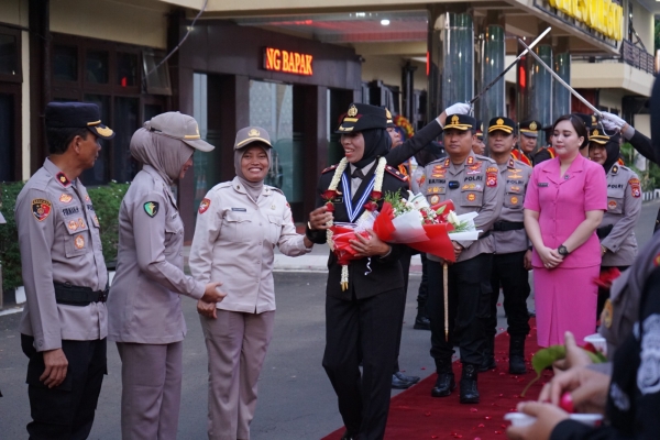 Kompol Chotidjah Resmi Purnabakti, Kapolres Cilegon Lepas Langsung