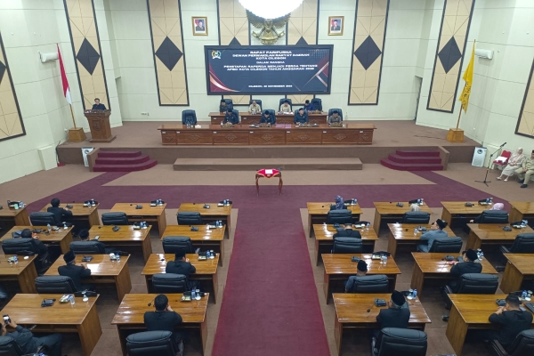DPRD Kota Cilegon Gelar Rapat Paripurna Sahkan RAPBD Jadi APBD Cilegon 2026