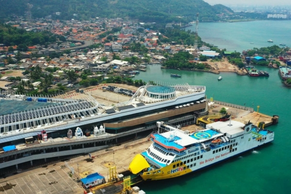 Arus Mudik Nataru, 32.533 Penumpang dan 7.131 Kendaraan Tinggalkan Jawa menuju Sumatera