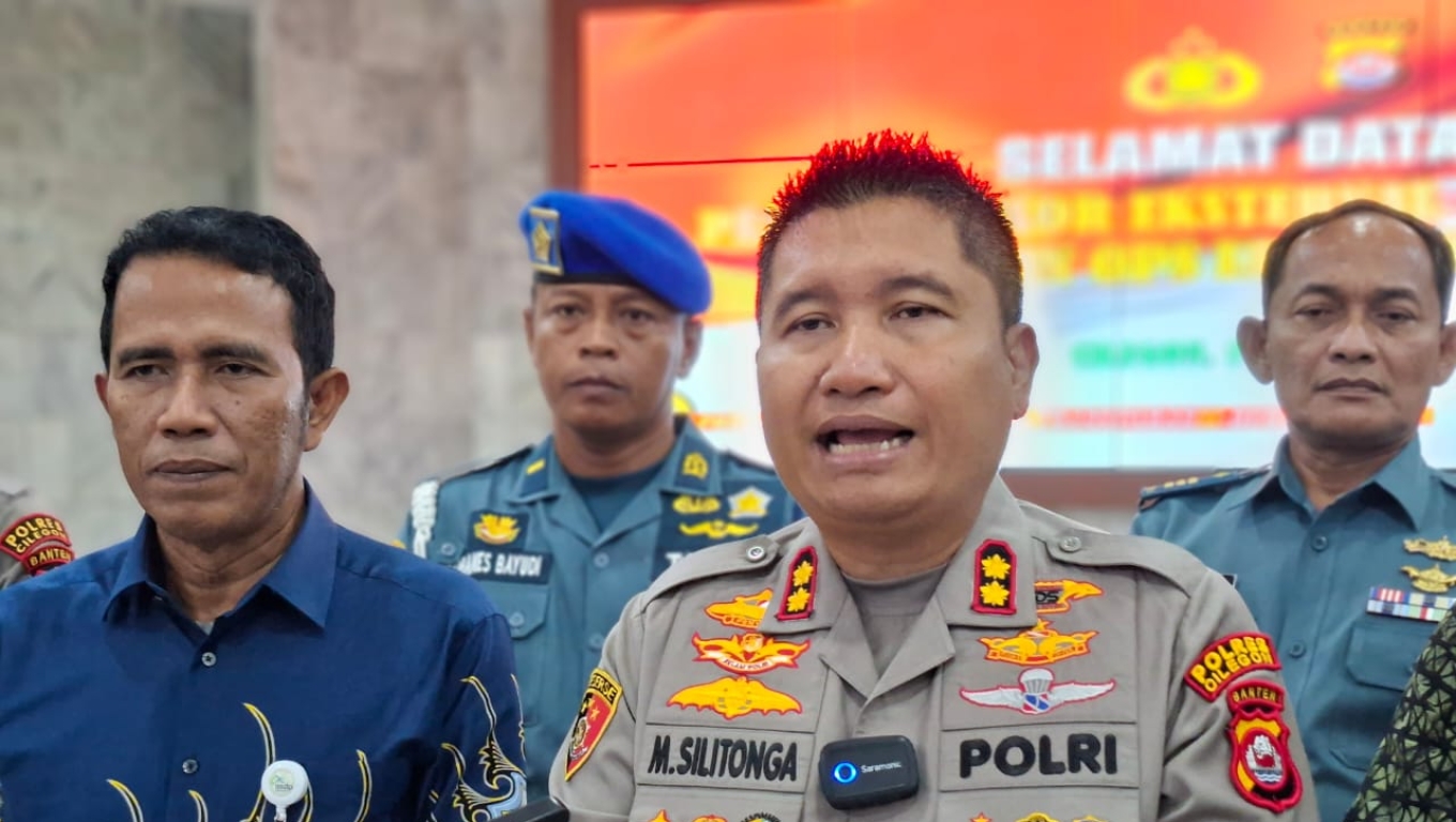 Kapolres Cilegon, AKBP Martua Silitonga memberikan keterangan kepada wartawan.(Foto: BabeBanten)