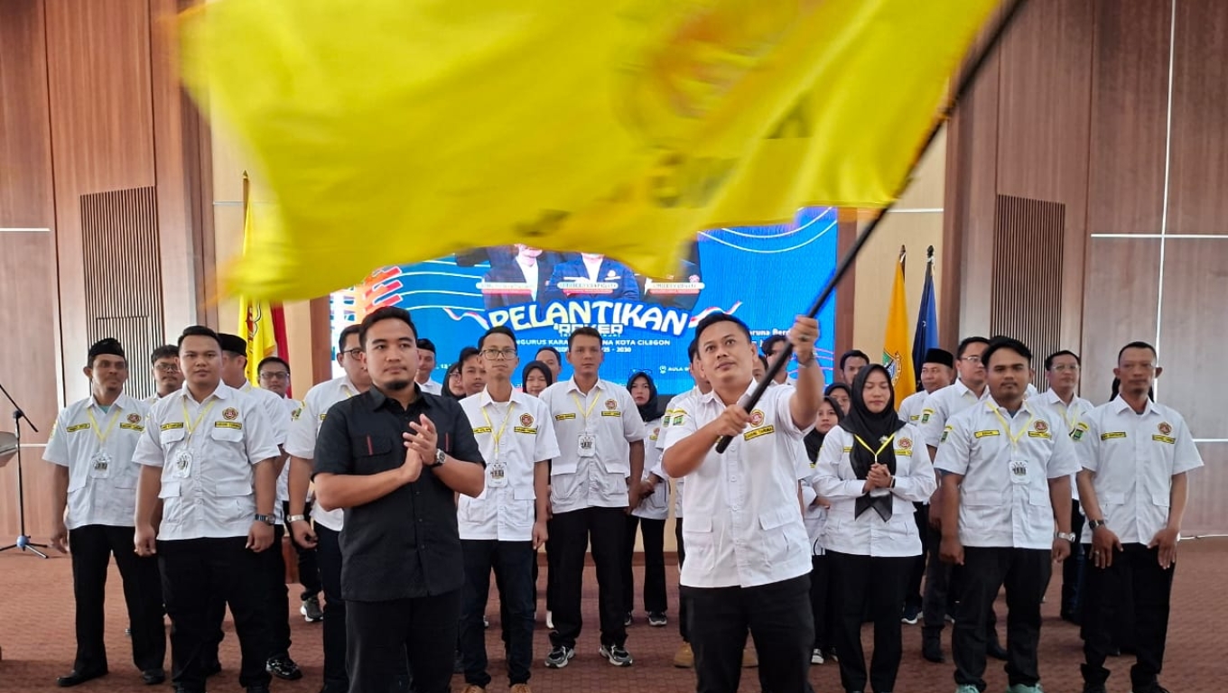 Pelantikan Karang Taruna Kota Cilegon periode 2025 - 2030 di Aula Dinas Kominfo Kota Cilegon. (Foto: Babe Banten)