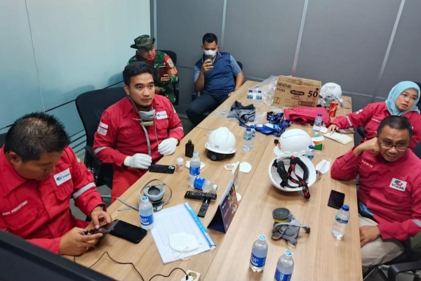 Asap Kuning Pekat di PT Vopak Sebabkan Warga Sesak Napas, Walikota Robinsar Sebut Tak Ada Kebocoran