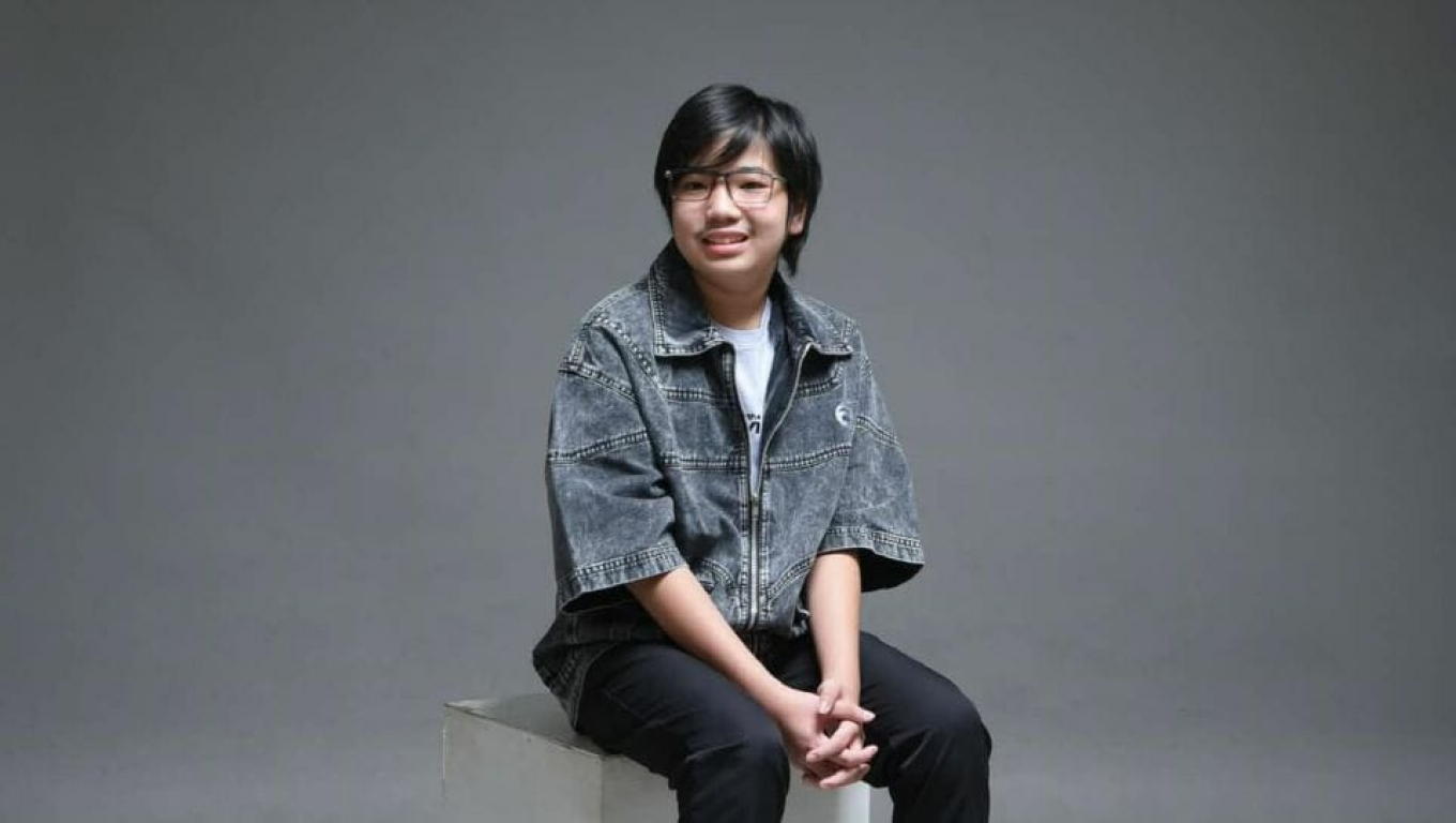 Kenneth Trevi rilis lagu Dyslexia Man dan film Aku Kamu dan Suatu Hari Kita. (Dok. Istimewa)