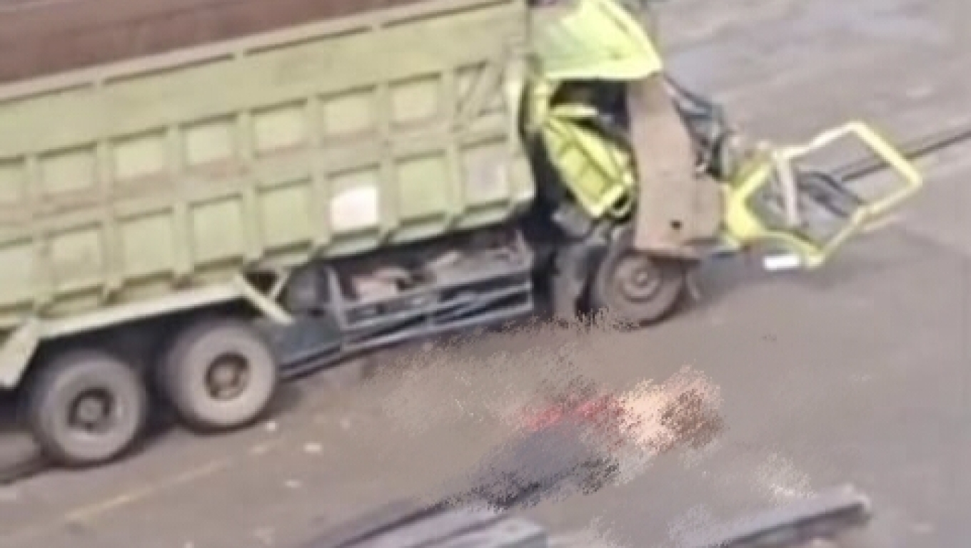 Tangkapan layar korban kecelakaan kerja di Dermaga Pelindo Banten.(Foto: Istimewa)