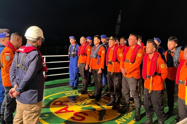 Sakit Serius, Basarnas Banten Evakuasi Kapten Kapal Tanker Asal Rusia di Perairan Cilegon