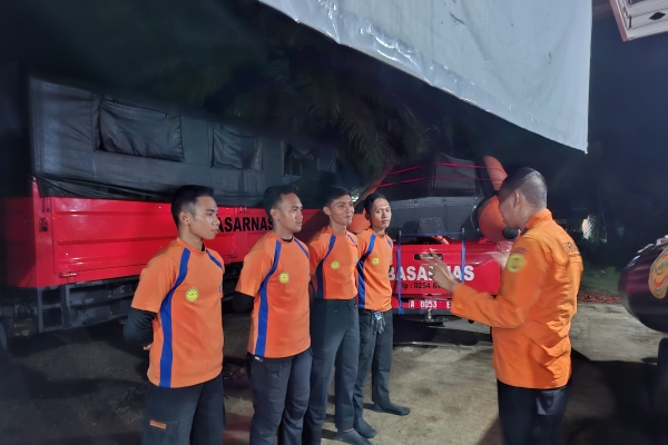 Bocah 5 Tahun di Lebak Diduga Terseret Arus Sungai, Tim SAR Lakukan Pencarian