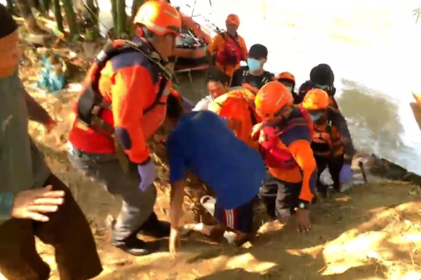 Bocah di Lebak yang Terseret Arus Sungai Cisimeut Ditemukan Meninggal Dunia