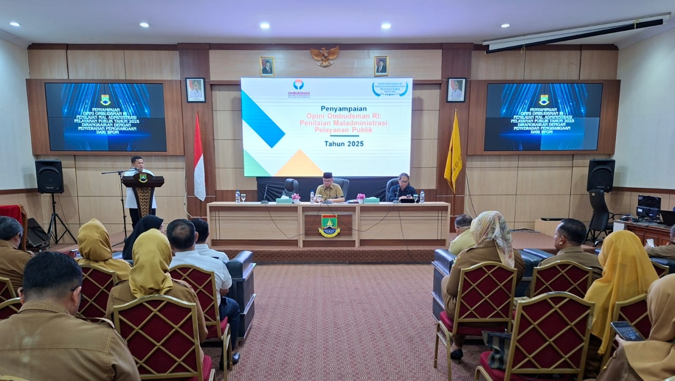 Acara penyampaian hasil opini Ombudsman RI Tahun 2025 di Aula Setda II Cilegon, Senin (11/5/2026). (Foto: Arie/ Babe Banten)