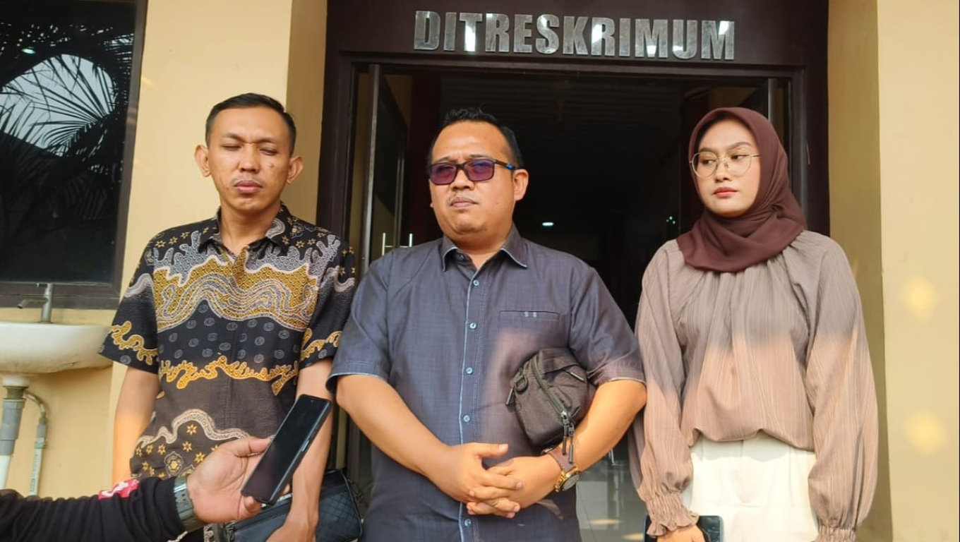 Kuasa hukum pelapor, Ferry Renaldi saat memberikan keterangan kepada wartawan.(Foto: Istimewa)