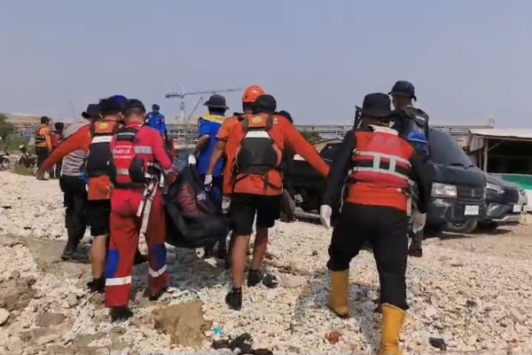 Warga Jepara yang Terseret Ombak di Pantai Peni Cilegon Ditemukan Meninggal Dunia