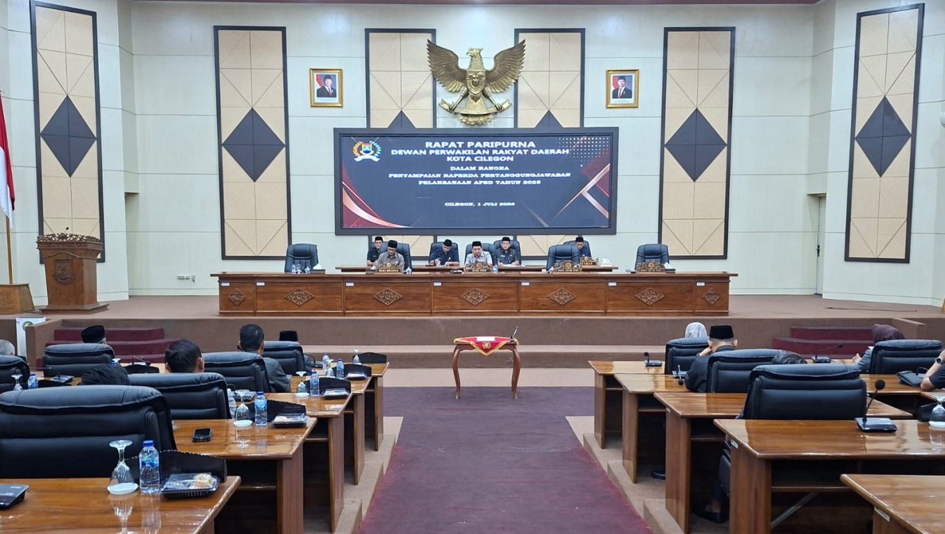 Rapat Paripurna dalam rangka Penyampaian Raperda Pertanggungjawaban Pelaksanaan APBD 2025. (Foto: Babe Banten)