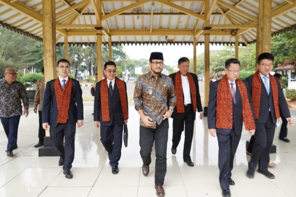 Dihadapan Fajar, Perwakilan Pemerintah Dongguan China Buka Peluang Investasi di Kota Cilegon