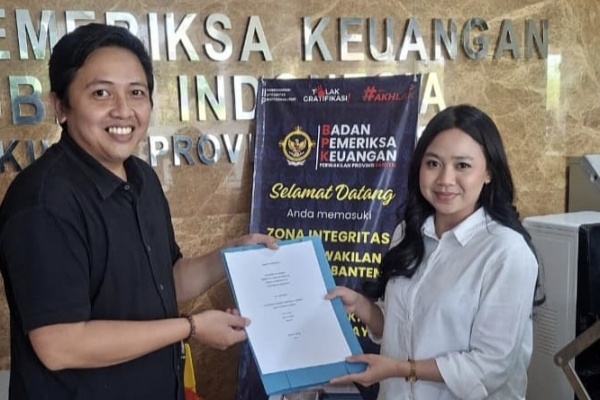 Soroti Pengelolaan Belanja Jasa Tenaga Ahli Pemprov Banten, Barisan Milenial Banten Melapor ke BPK