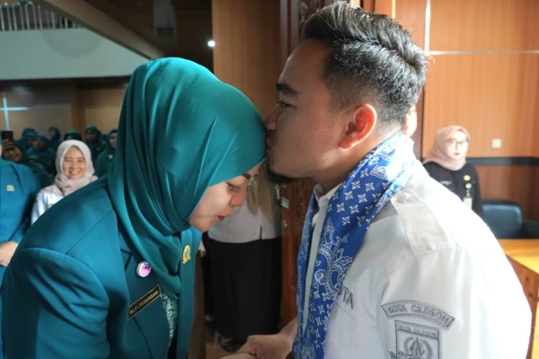 Walikota Cilegon Robinsar Dorong Kader Sosialisasikan Program Pemerintah ke Masyarakat