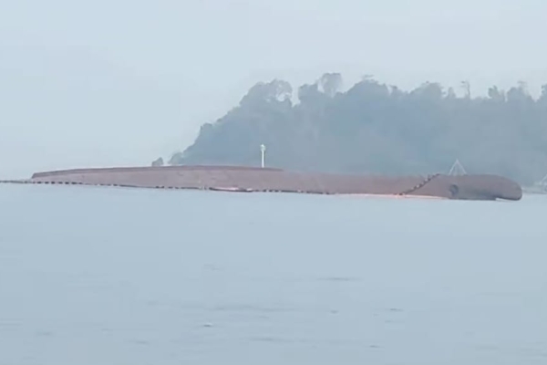 Buoy Dipasang di Lokasi Tenggelamnya KMP Batumandi untuk Kelancaran Lalu Lintas Pelayaran